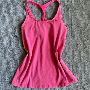 Nike dry-fit workout tank GUC